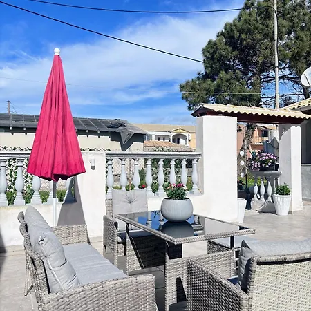 Hotel The Port House Sea Breeze