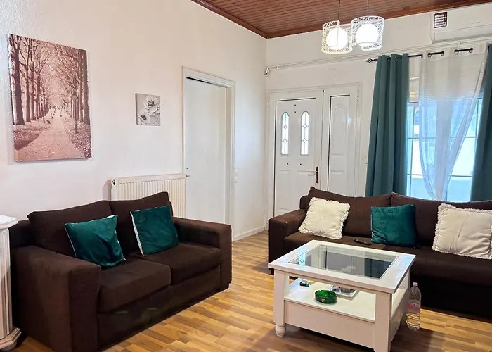 Szálloda The Port House Sea Breeze 4*